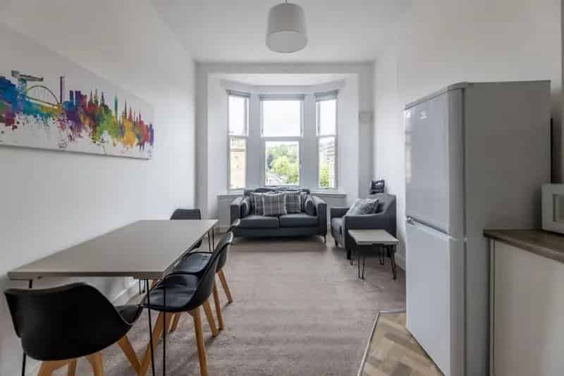 2 Bedroom Flat for Sale in Glasgow