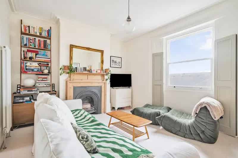 Brockley Conservation Area Period Conversion Flat