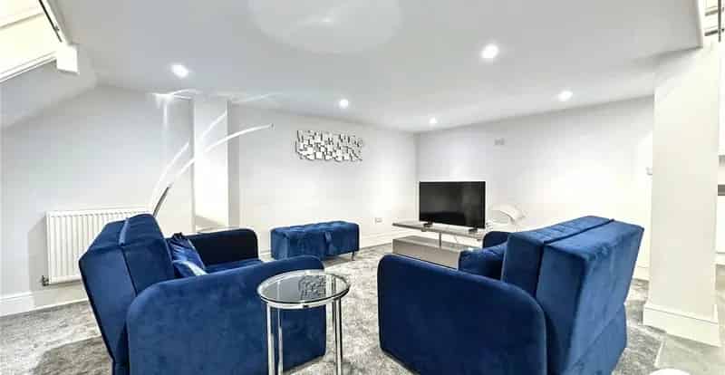 1 bedroom property for sale