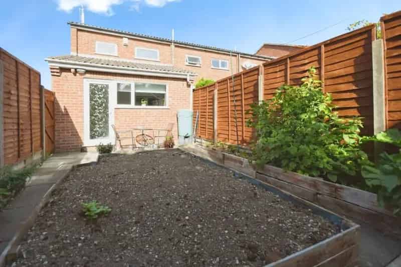 2 Bed House For Sale Needs Modernisation Garage Garden