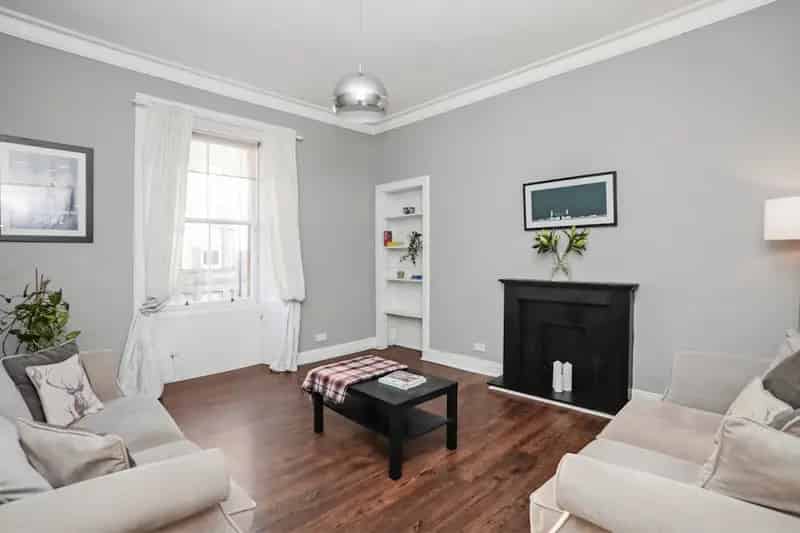 One Bedroom Flat in Stockbridge Edinburgh