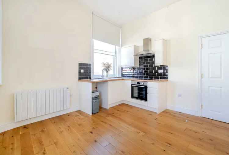 1 Bedroom Apartment for Sale in Stroud High Street