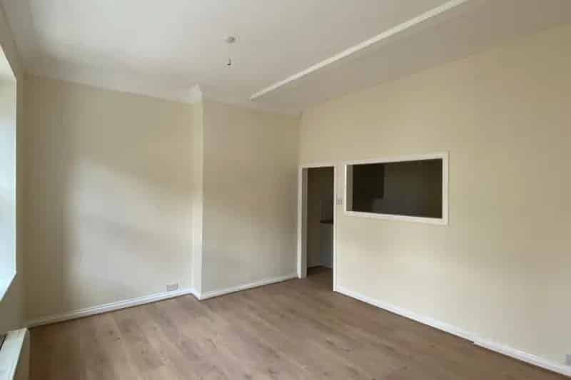 Southampton City Centre Studio Apartment Zero Deposit Available