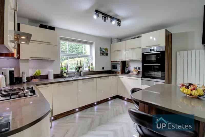 4 Bedroom Detached House for Rent Morrisons Estate Binley