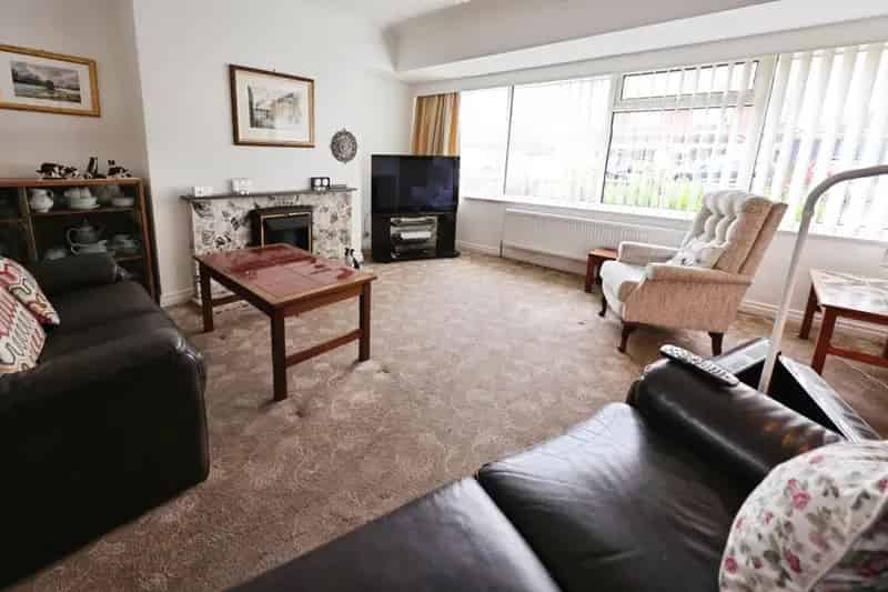 4 Bedroom House For Sale No Onward Chain