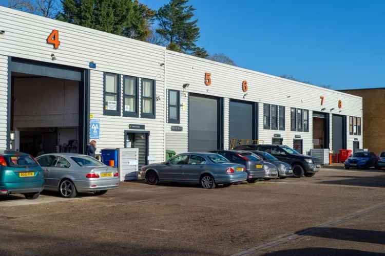 Modern Industrial Unit Farnborough 3 Parking Spaces M3 A331