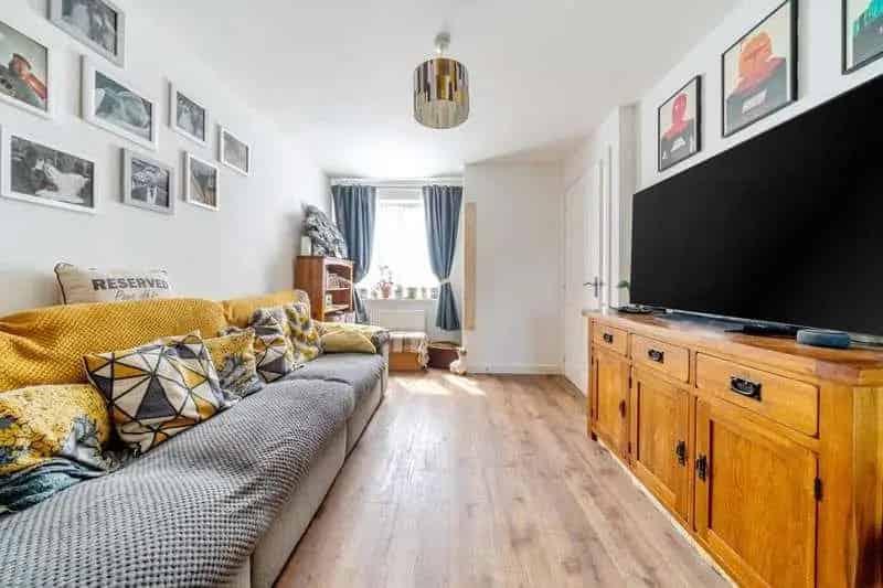 2 Bed Semi Detached House for Sale in Purton