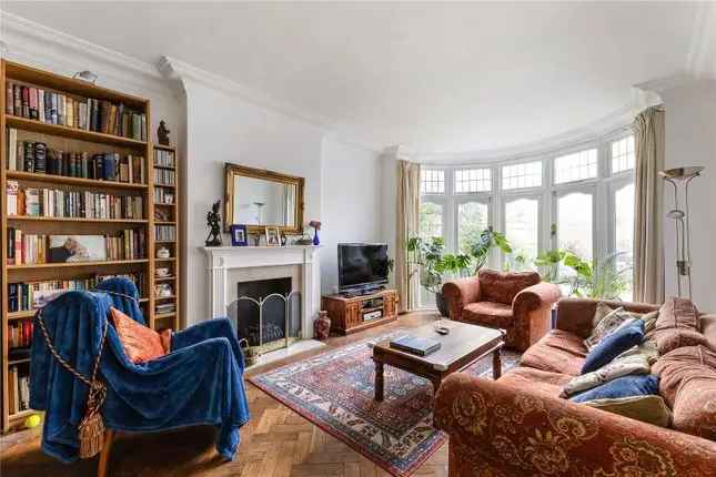 Four Bedroom Family House for Sale in Lyndale Avenue London NW2