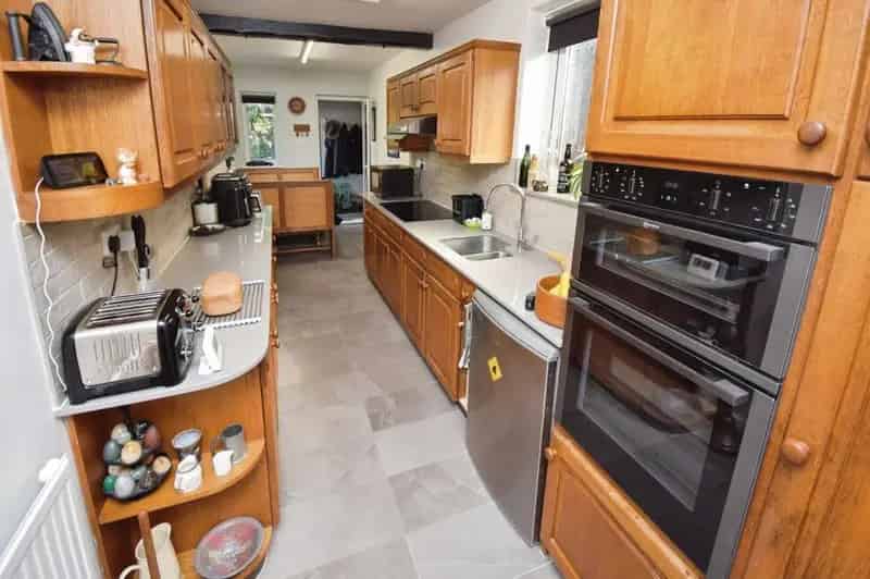 3 Bedroom Semi Detached House for Sale Coventry CV5