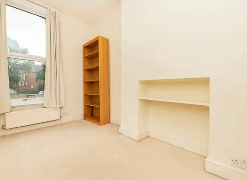 2 Bed Victorian Flat Archway High Ceilings Triple Glazing Eat In Kitchen