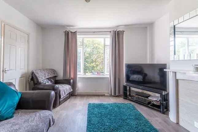 Three Bedroom Semi-Detached House for Sale Stockwood Bristol