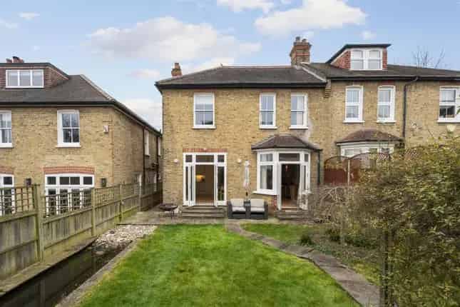 5 Bedroom Period Home for Sale in West Wimbledon SW20