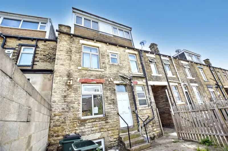 4 Bedroom Terrace House for Sale - Rental Investment Opportunity