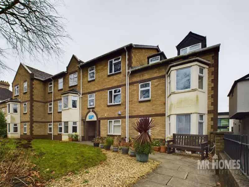 1 Bedroom Apartment for Sale in Cardiff