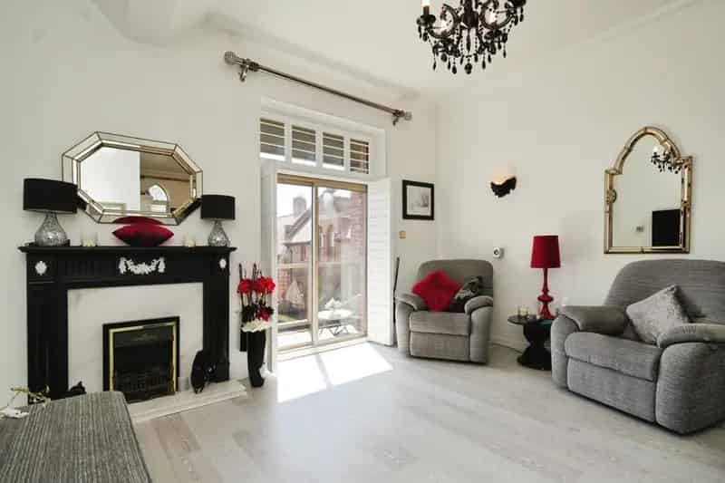 3 Bedroom Apartment for Sale in Rottingdean Place