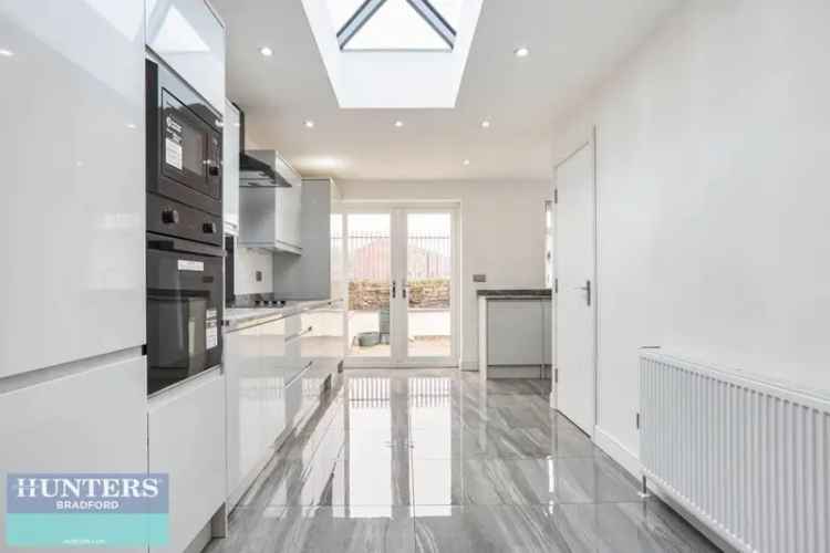 4 Bedroom Semi-Detached Bungalow for Sale in Tyersal Bradford