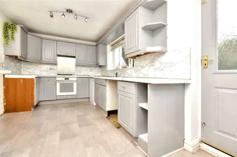 Four Bedroom Detached Home with Integral Garage and Large Garden