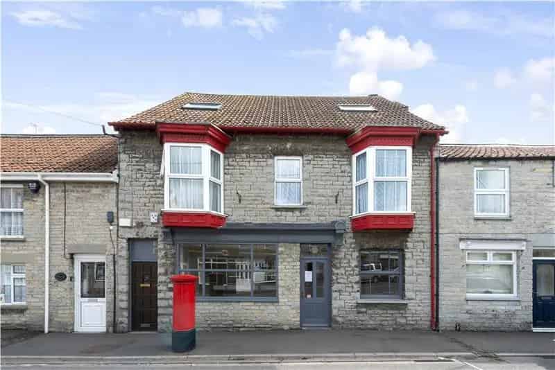Somerton Post Office Conversion:  Live Work Property with Garden