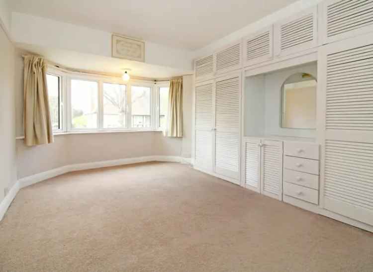 Four Bedroom Semi Detached House with Garden and Garage Near Tube