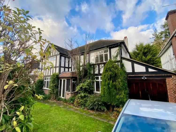 5 bedroom detached house for sale