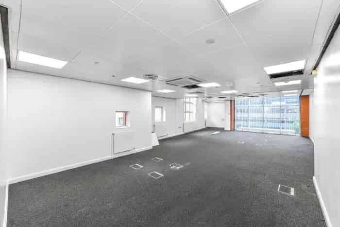 Spacious Office with Atrium and Excellent Transport Links