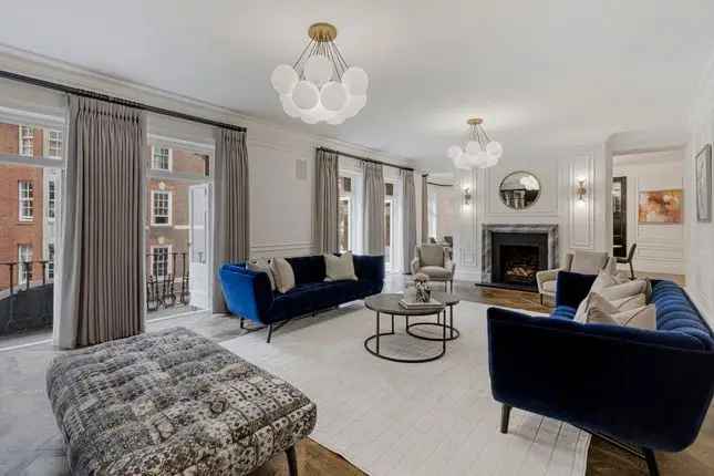 Flat for sale in Cadogan Court, Draycott Avenue, Chelsea, London SW3, United Kingdom