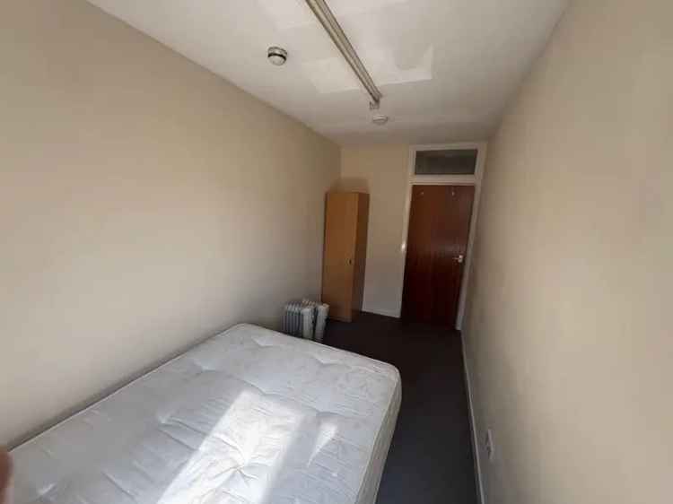 1 Bedroom Apartment in Swansea SA6