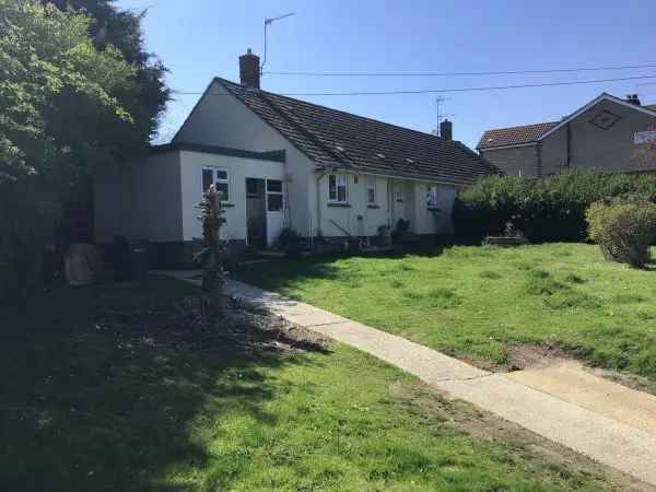 Bungalow For Rent in Braintree, England