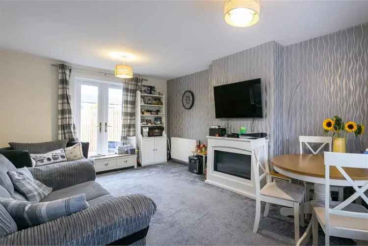 2 Bed House - Semi Detached with 1 Reception Room