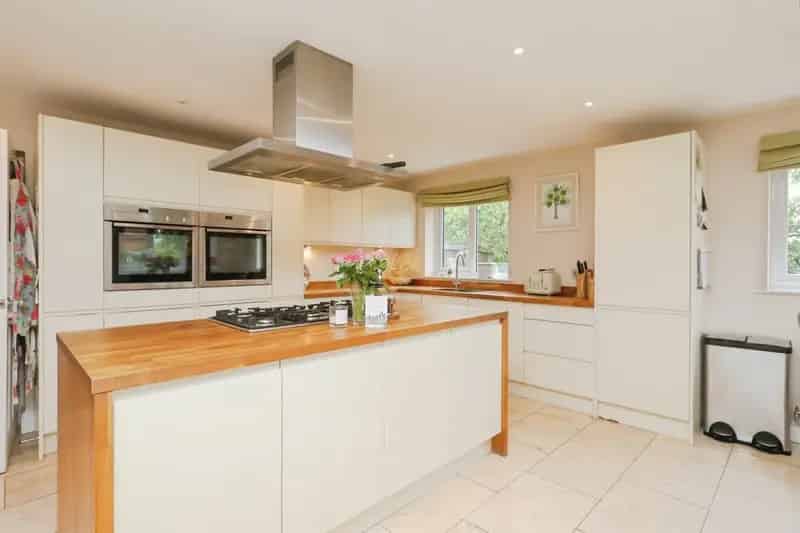 Four Bedroom Detached House in Poringland