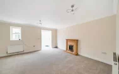4 Bedroom Semi-Detached House in Tiverton