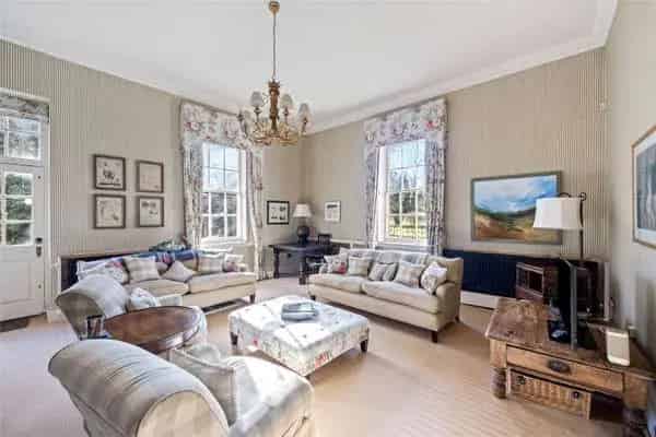 Sheffield Park House Apartment: 2750 sq ft Historic Home