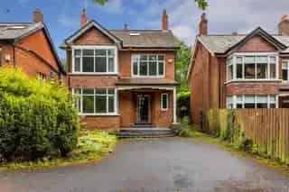 5 Bed Detached House Upper Malone - Auction