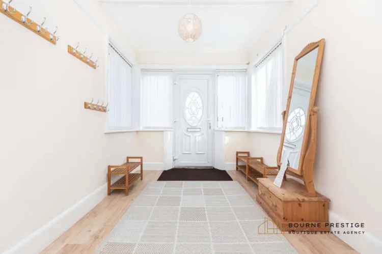 4 Bedroom Detached House with Breathtaking Sea Views