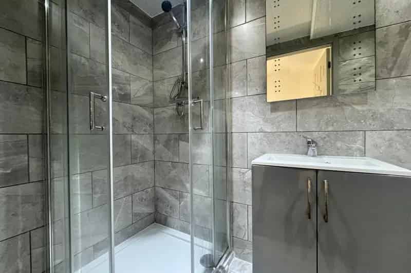 One Bedroom City Centre Apartment Available Now