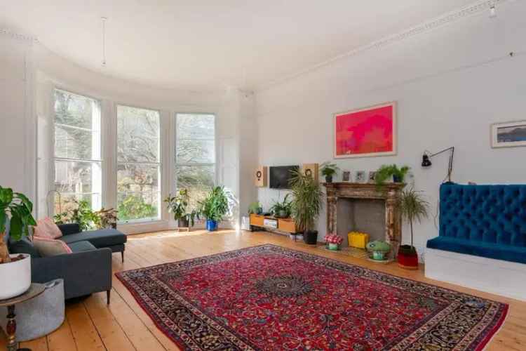 3 Bedroom Maisonette For Sale Abundant Space and Storage