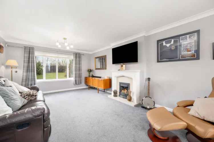 4 Bedroom Detached House For Sale in Westhill