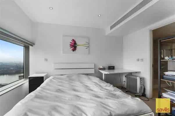 Luxury 2-Bed Canary Wharf Apartment Landmark East Tower