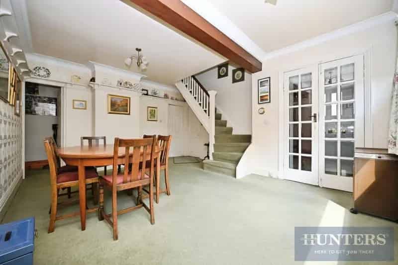3 Bedroom Detached Dormer Bungalow For Sale in Guiseley