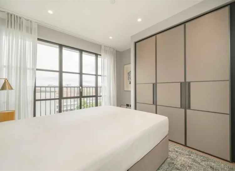 3 Bed 3 Bath Apartment near Regents Park  Modern Development