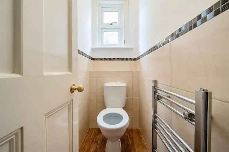 4 Bedroom Townhouse For Sale Near Rail Station