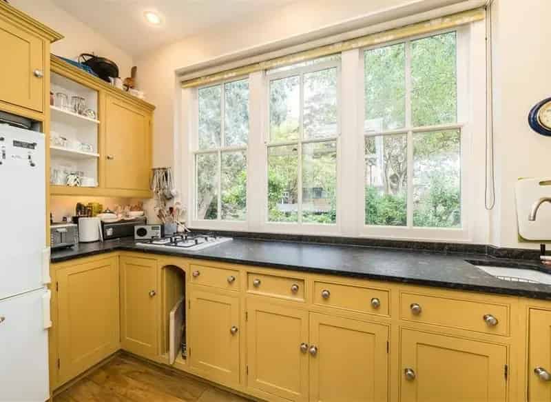 Five Bedroom Family Home in Stockwell Park Conservation Area