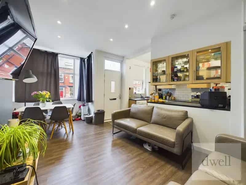 5 Bedroom House Share Leeds All Bills Included