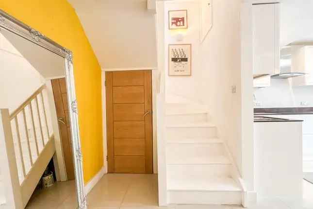 Two Bedroom Coach House Conversion Southville BS3