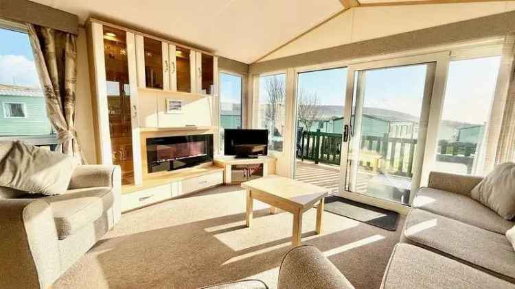 2 Bed Park Home near Croyde Bay Beach - Holiday Retreat or Permanent Residence