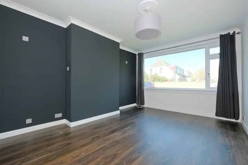 2 Bed Semi Detached Bungalow Large Garden Double Garage Gas Central Heating