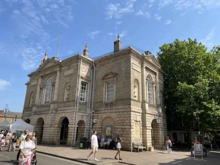 Grade I Listed First Floor Commercial Space