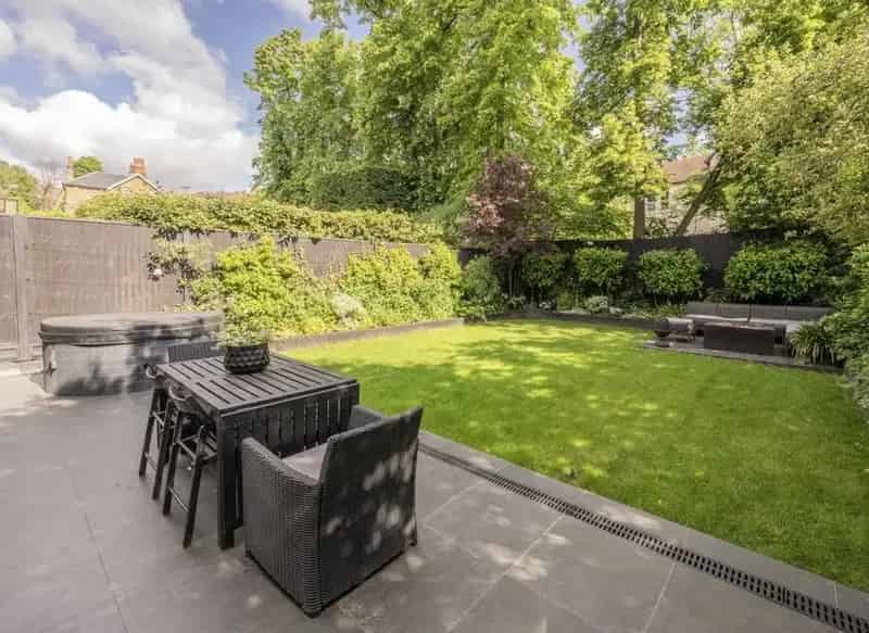 Industrial property For Sale , London, England