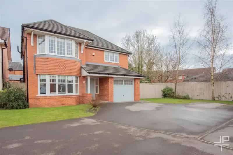 4 Bedroom Detached House For Sale Westhoughton