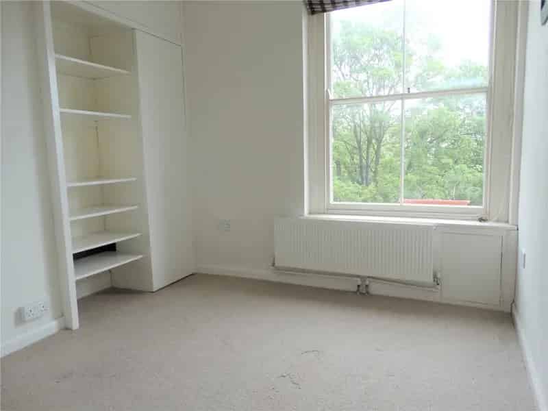 2 Bedroom Apartment Cheltenham City Centre